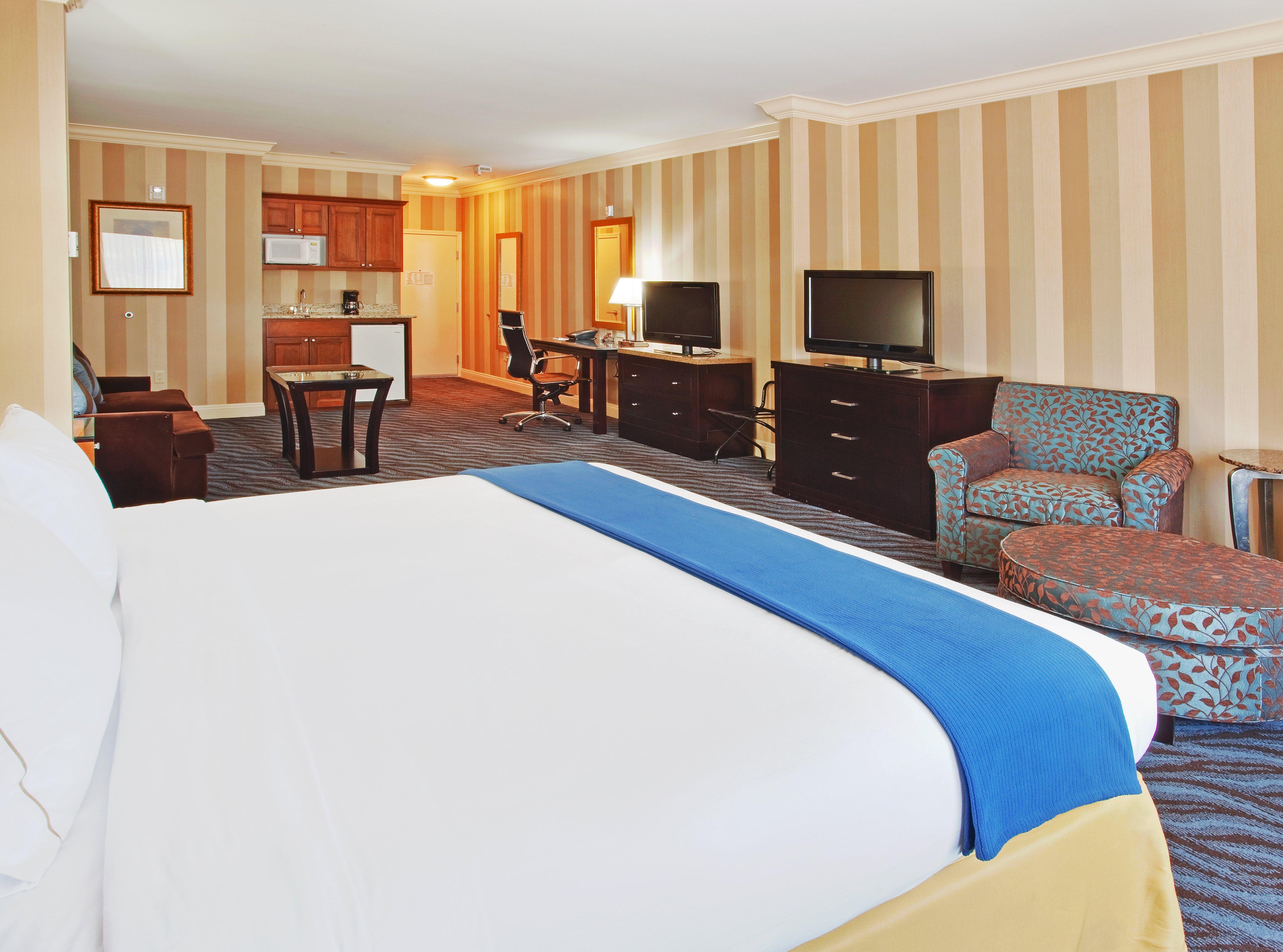 Holiday Inn Express Hotel & Suites Santa Cruz By Ihg Екстер'єр фото