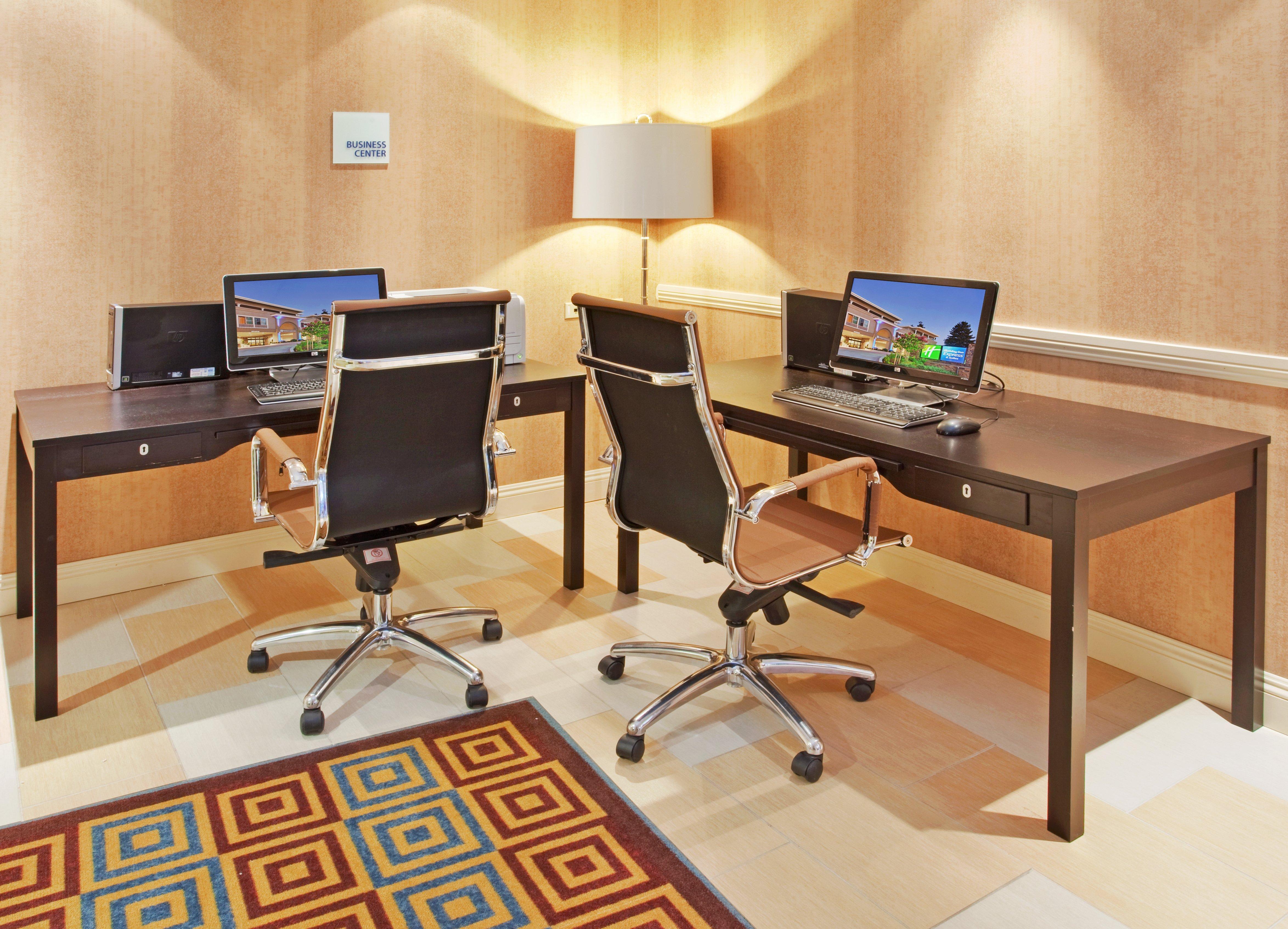 Holiday Inn Express Hotel & Suites Santa Cruz By Ihg Екстер'єр фото