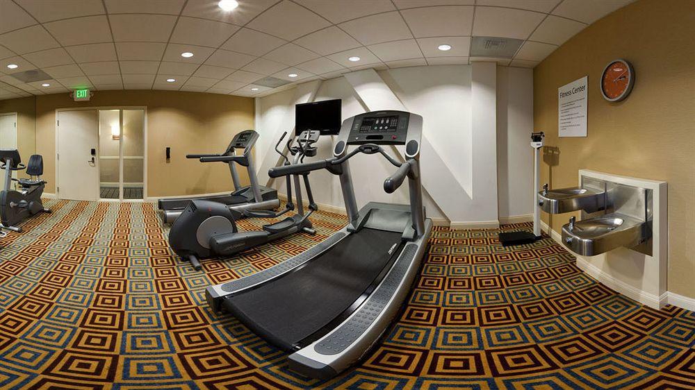Holiday Inn Express Hotel & Suites Santa Cruz By Ihg Екстер'єр фото