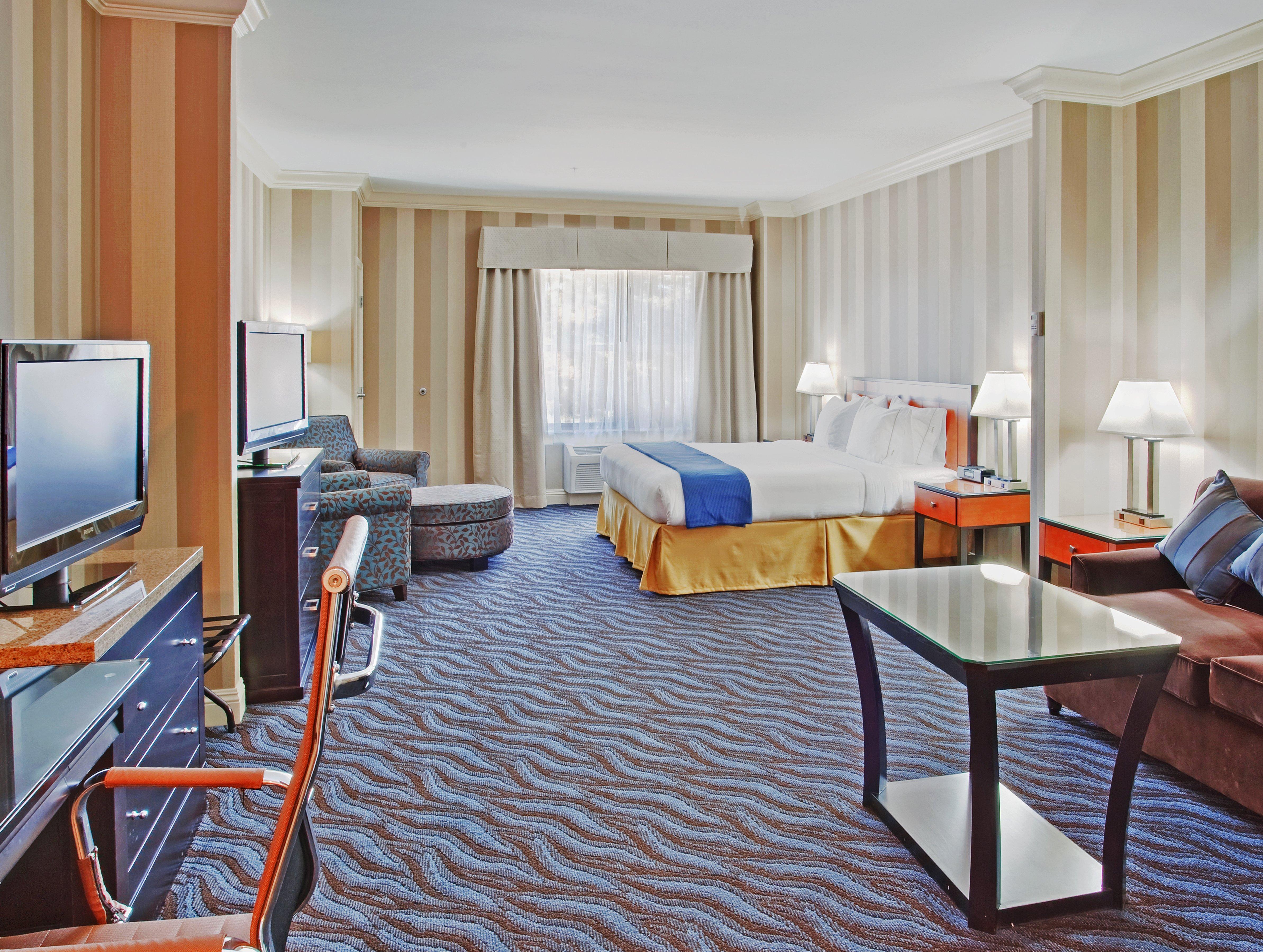 Holiday Inn Express Hotel & Suites Santa Cruz By Ihg Екстер'єр фото